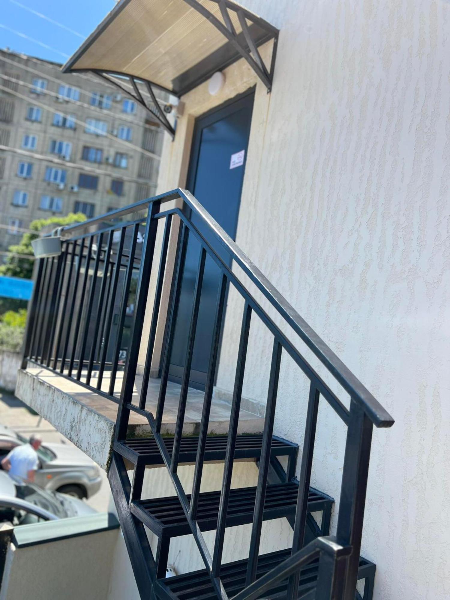 Kutaisi Apartment Exterior photo